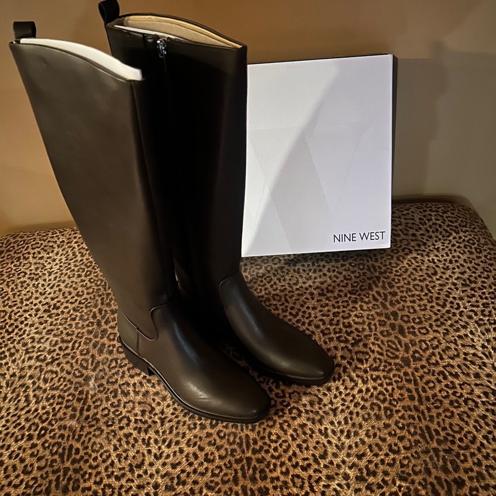 Nine West Knee-High Women's Boots Dark Brown NIB 6.5 New in Box low heel